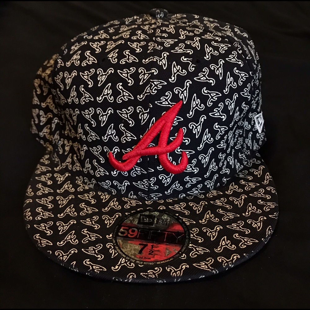 Atlanta Braves Fitted New Era Hat